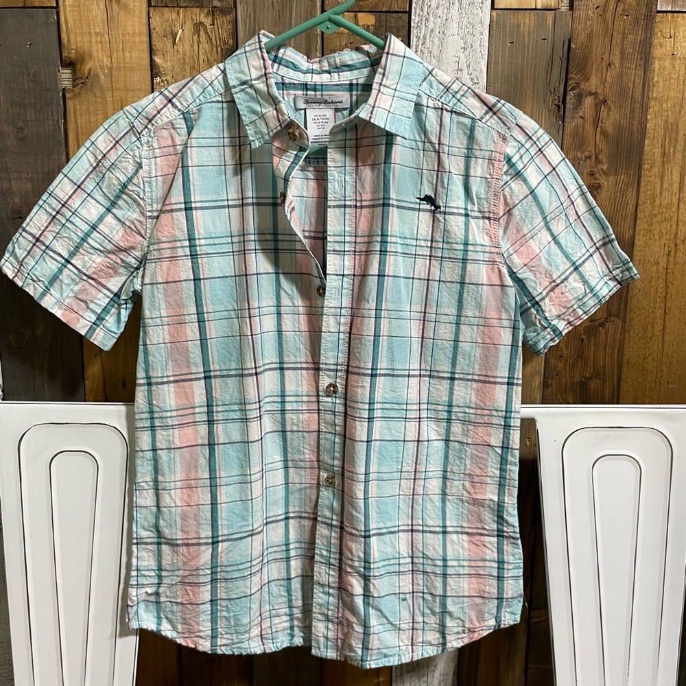 Tommy Bahama Blue and Pink Casual Button Down Shirt
